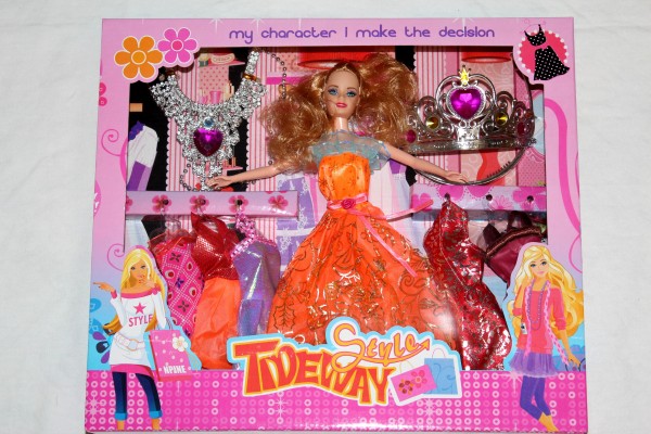 Set: Puppe 30cm Orange groß mit mehreren Kleidern und Puppenzubehör